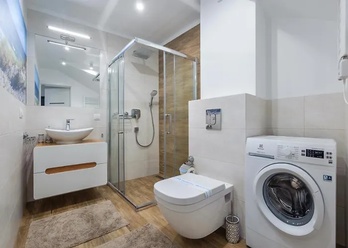 Horizon Park, Sun & Snow *